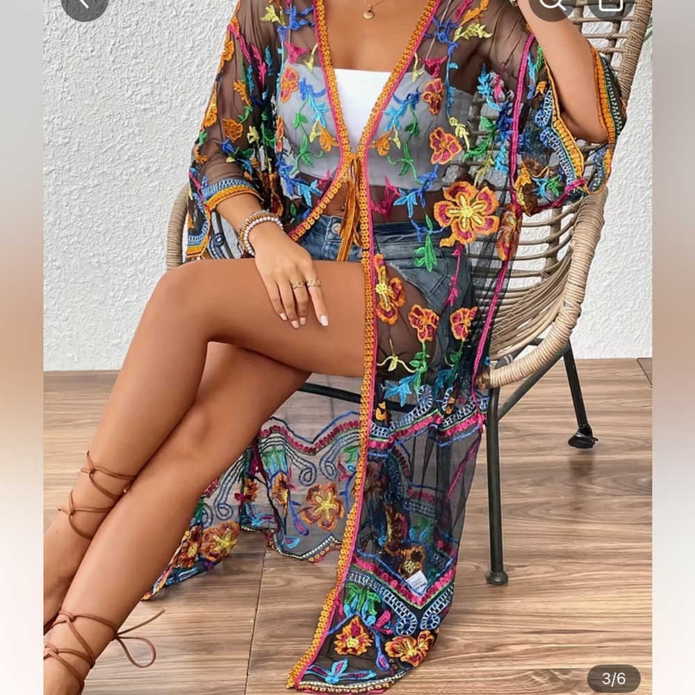 B29 .Floral Sheer Kimono Cover-Up - Picture 2 of 3